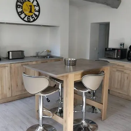 Holiday home Charmante Maison Normande